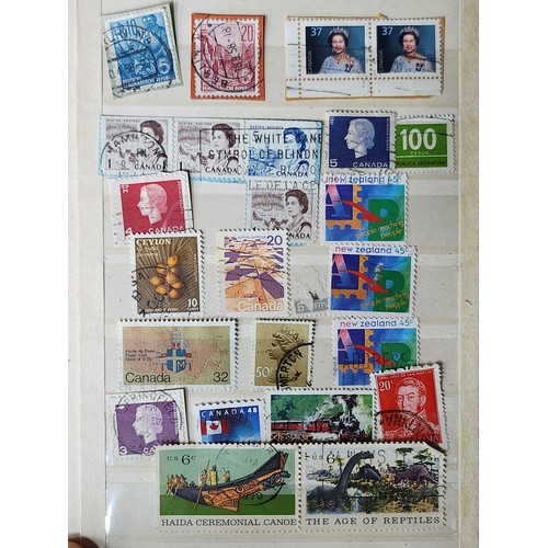 844 - A selection of three excellent vintage stamp books which include stamps from various different count... 