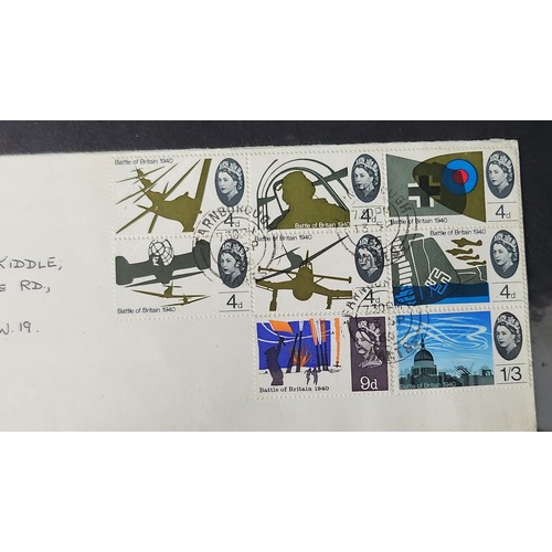 845 - A wonderful collection of Great Britain and intranational first day covers dating continually from t... 