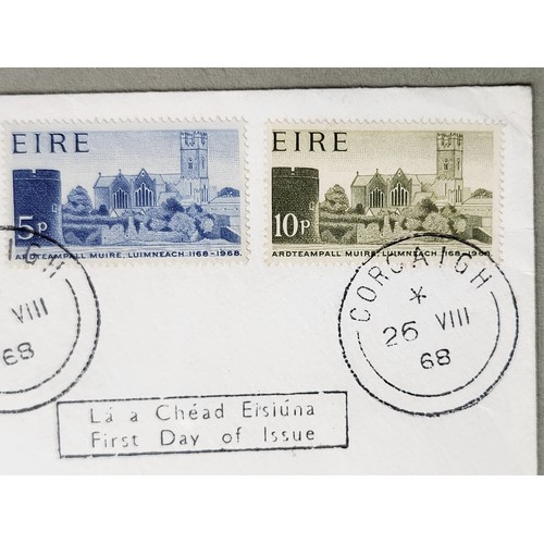 1324 - A folder with Irish First Day Covers featuring a first class High Value Collection of Approximately ... 