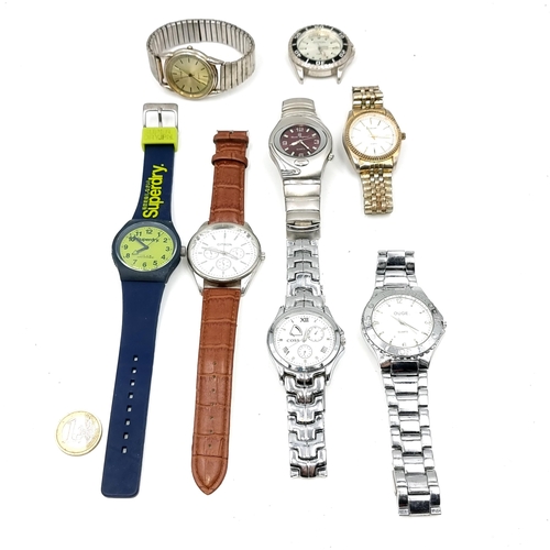 49 - A collection of eight men's wristwatches mainly with metal bracelets mostly by Citron. Items as per ... 