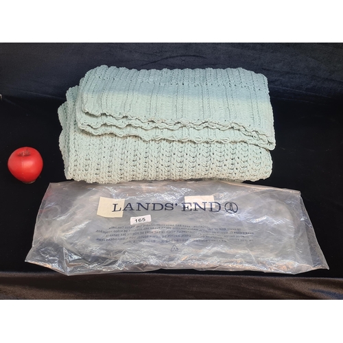 165 - A gorgeous high quality Lands' End blue ribbed knitted throw/blanket.