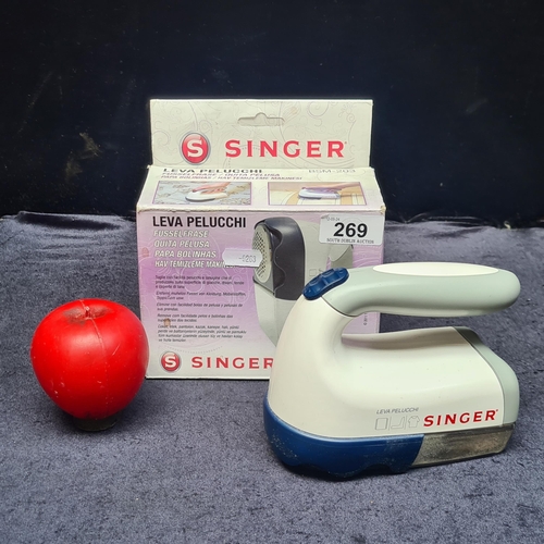 269 - A Brand new, In box 'Singer' BSM-203 compatible Lint Remover. This is one of the fellas that removes... 