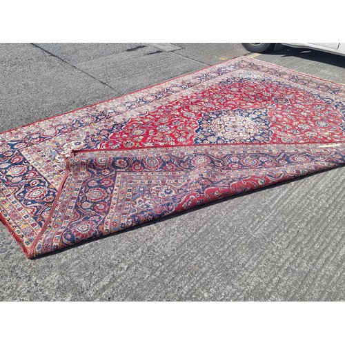 661 - Super Star Lot : A very large excellent quality hand knotted Persian  floor rug in an ornate geometr... 