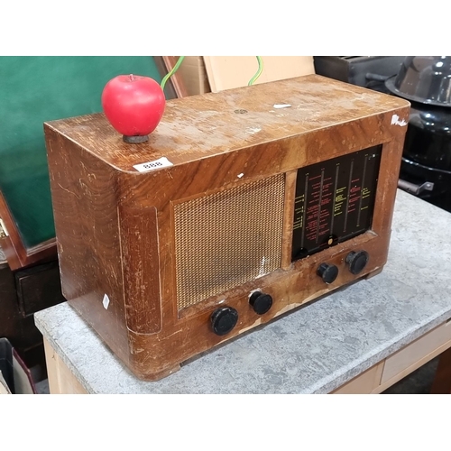 888 - Vintage Pye radio. Model MCHN. Made in Cambridge, England. Wooden case with various station frequenc... 