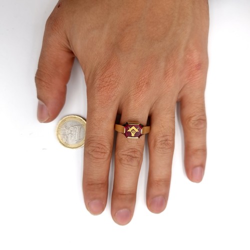 576 - Star Lot : A very attractive Masonic gem set ring set in 14 carat gold marked to band. Ring size - V... 