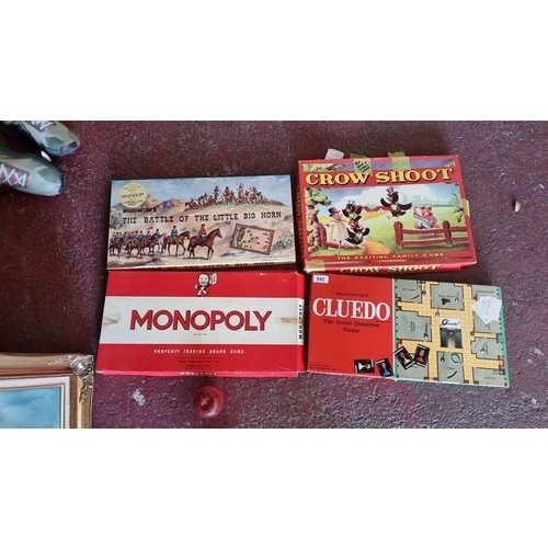 942 - Vintage board games collection including Waddingtons Monopoly, Cluedo, Battle of the Little Bighorn,... 