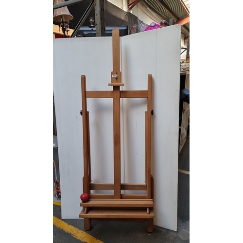 440 - Super quality Wooden adjustable artist easel with shelf. Great for artist to paint on they also look... 