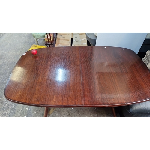 687 - Super star lot : Mid-Century Modern Dyrlund Danish extendable  dining table made from rosewood wood,... 