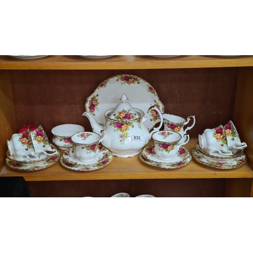 832 - Star lot A 22 piece Royal Albert tea set in the Old Country Rosses pattern, comprises of teapot, tea... 