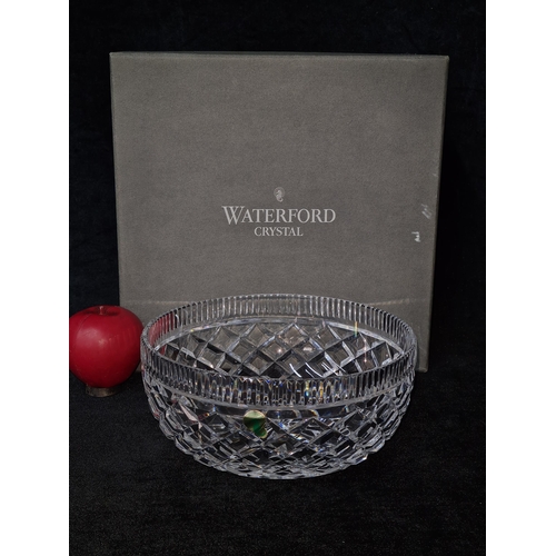 837 - A striking Waterford Crystal fruit bowl in its original box. Excellent condition.