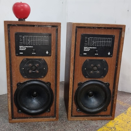 1096 - Star lot : A good Pair of vintage B&W DM5 Loudspeakers, designed and manufactured in Worthing, Engla... 