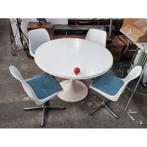 659 - Star Lot : Set of four mid-century Oskar Winkler  for Centa chairs with  white seats, blue cushions,... 