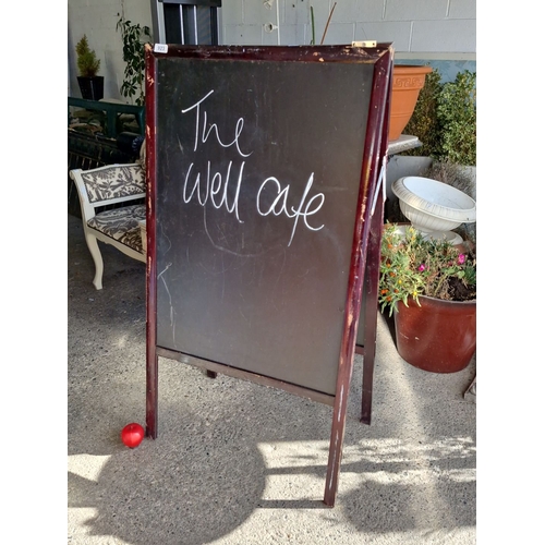 923 - Vintage-style freestanding chalkboard sign with 