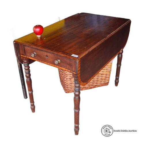 938 - A 19th-century drop-leaf mahogany table with one drawer and brass pulls, featuring elegant turned le... 