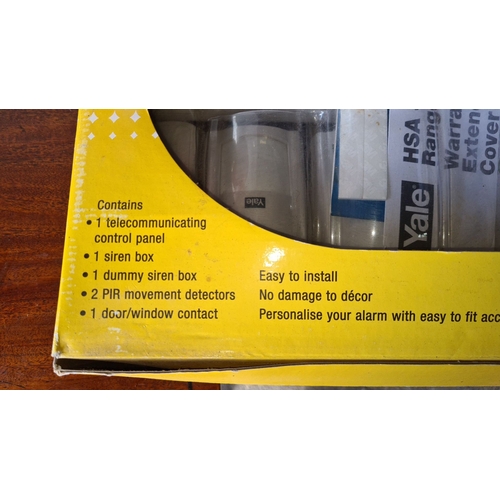 940 - Yale Telecommunicating Alarm System includes a Control Panel, Siren Box, Dummy Siren Box, 2 PIR Move... 