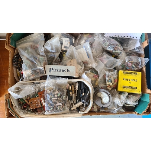 948 - Large mixed lot of vintage electronic components, including various circuit boards, connectors, resi... 