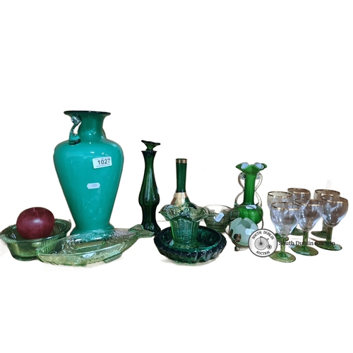 1027 - Mixed green glassware lot features 11 green glass items including vases, bowls, candle holders, and ... 