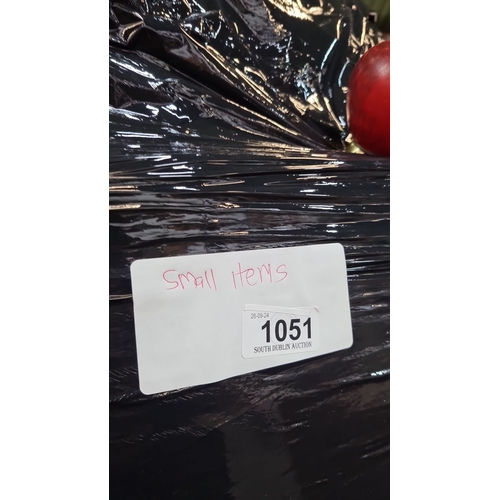 1051 - A mystery pallet of small and collectable items. If you like storage wars and hunting for treasure t... 