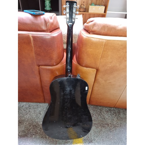 353 - A Hondo H124B Black Dreadnought Acoustic Guitar. RRP:£150.00 on lifeguitars.co.uk