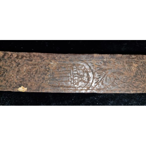 601 - Star Lot : A brilliant example of an early 19th, possibly late 18th century Nepalese Kora sword with... 