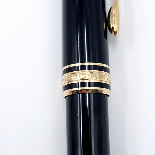 34 - Star Lot : A Mont Blanc Meisterstuck 18 carat gold nib 4810 fountain pen. Item appears to be in unus... 