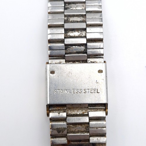 1011 - Star lot : A nice example of an original vintage Glycine stainless steel water resistant mens wrist ... 