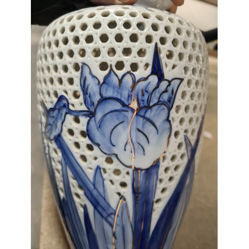 603 - Star Lot : A beautiful 19th Century Japanese Hirado underglaze blue and white reticulated vase with ... 