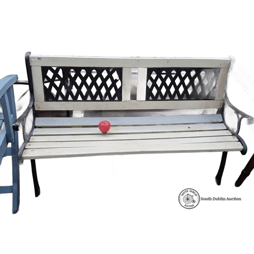 427 - A very sweet cast iron garden bench featuring lattice backrest and wooden seat Dimensions: 123cm wid... 