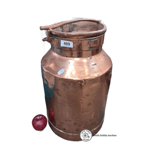 489 - A fabulous 19th century solid copper churn, probably French in origin. Stamped 338 to the lid and bo... 