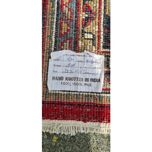 691 - Super Star Lot: A magnificent, very large traditional hand knotted Indian rug made of 100% wool pile... 