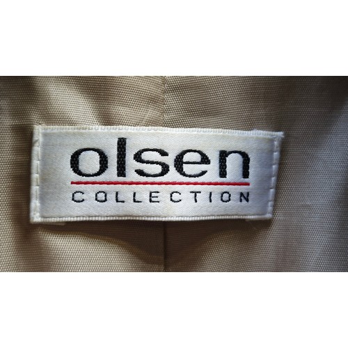 307 - An 'Olsen' 100% Lambswool Wrap coat with Faux fur Collar in cream. Perfect coat to elevate your wint... 