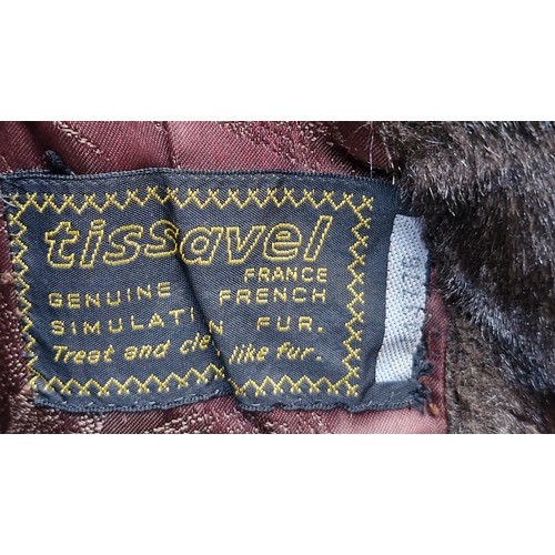 308 - A gorgeous vintage Tissavel French genuine simulation faux fur coat. In great condition. Super warm,... 