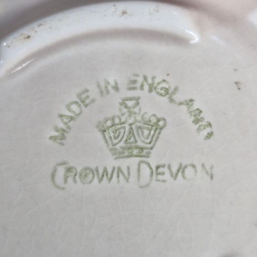 398 - A lovely lot of Carltonware and Crown Devon ceramic items including a Carlton Ware condiment set, a ... 