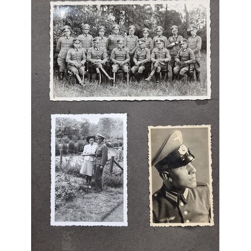 779 - Star lot : A ww11 photograph album with original images of german troops and SS commanders . 22 full... 