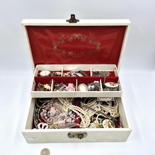 401 - A large jewellery box full.