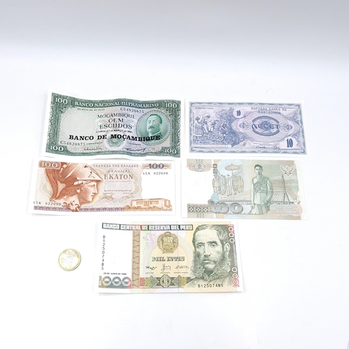 443 - Five international bank notes - as per photograph (Extra fine).