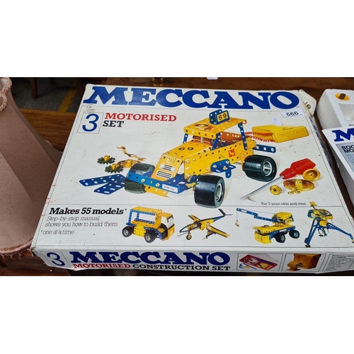 666 - Meccano Motorised Set 666, vintage construction kit. Includes original box and components for creati... 