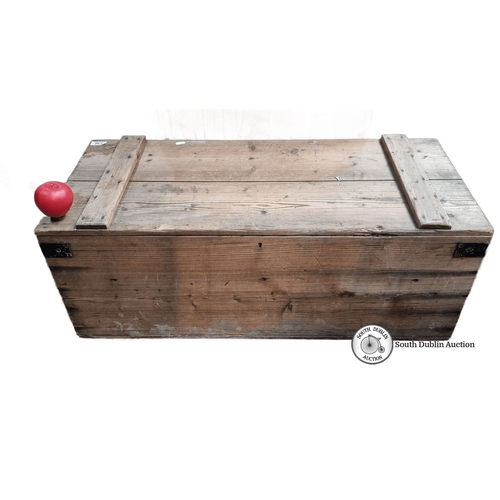 736 - A vintage pine storage chest, natural finish, metal hinges. Approximately 100 cm length, 40 cm width... 