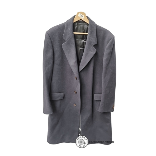 739 - A handsome navy pure wool Hammersley of England men's coat. 107cm. Perfect for the colder months cre... 