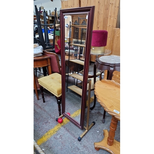 Lot 750       