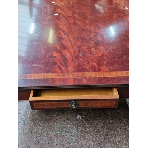 754 - A very large Victorian style red mahogany coffee table with drawer. Rich wood grain pattern, fluted ... 