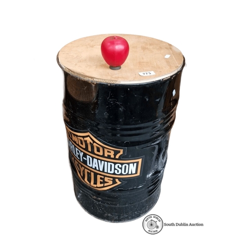 773 - Metal barrel with a wooden top, approximately 60 cm in height and 40 cm in diameter.