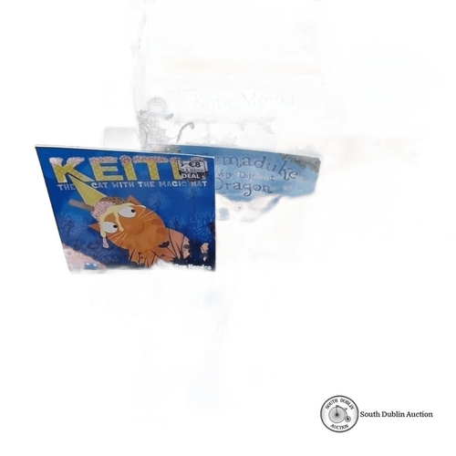 784 - Collection of books including titles like 