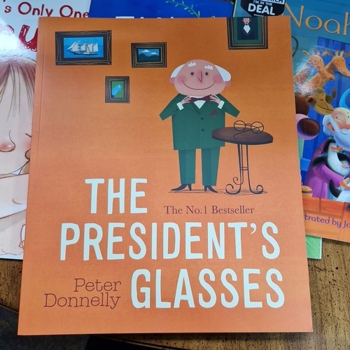 784 - Collection of books including titles like 