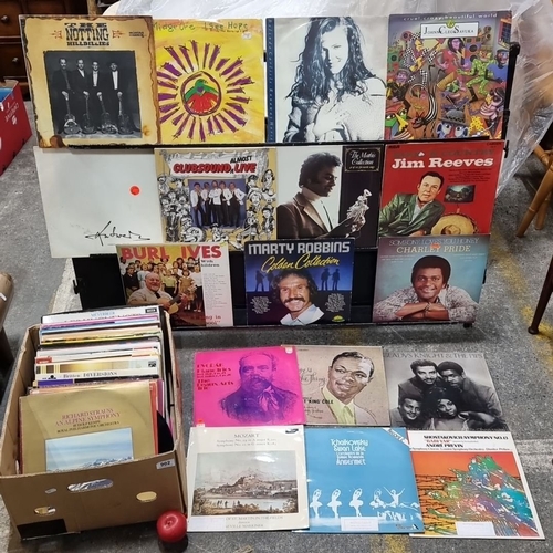 902 - Collection of assorted vinyl records including 