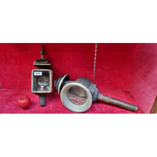 1308 - Two antique carriage lamps, one lens has damage, glass on larger example.
Previous in auction on 10.... 