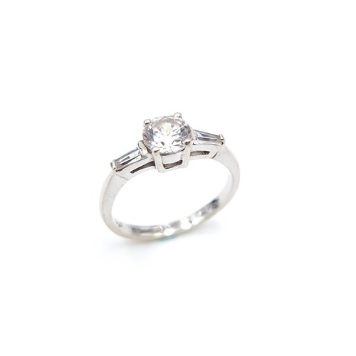 2 - A good nine carat white gold cubic zirconia stone ring. Size - J. Weight - 2.13 grams.