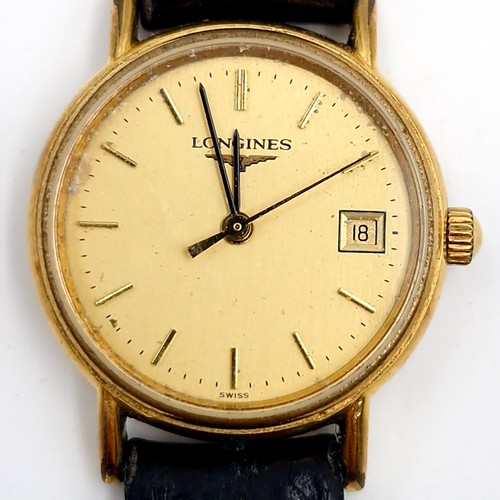 423 - Star Lot : A nice example of a Longines mid size wristwatch with patterned dial, sweep second hand a... 