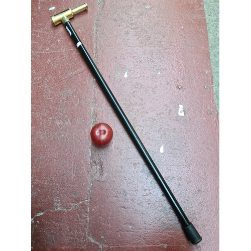 353 - A gentleman's walking cane with a telescope built in to the handle, so you can see trouble coming fr... 