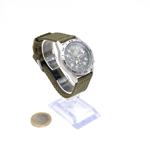 402 - A Seiko chronograph wrist watch with a waterproof depth of 100m. Comes with new web olive green stra... 